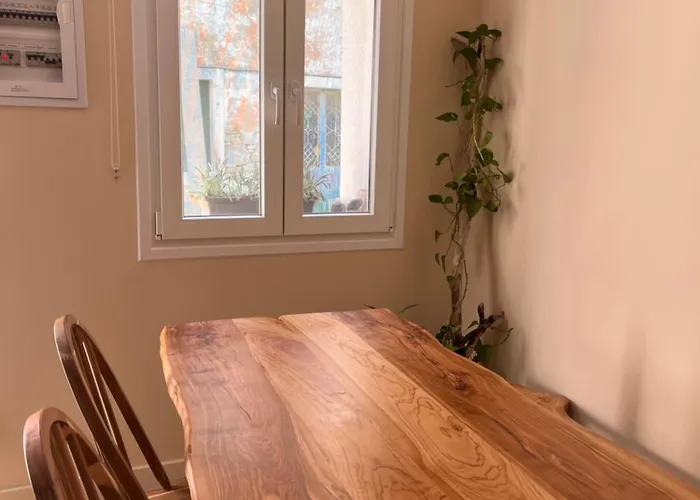 Aroma Elias * Kavallouri